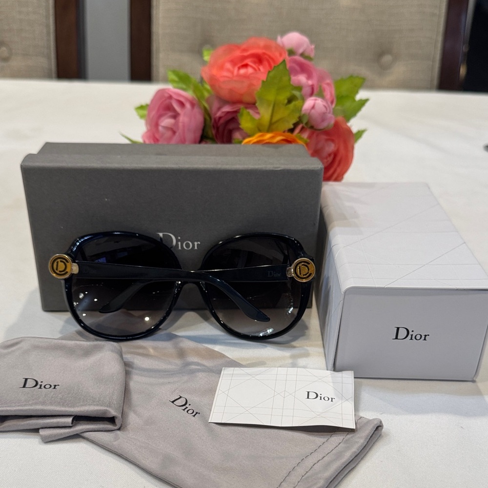 Authentic Dior Black and Gold Sunglasses
